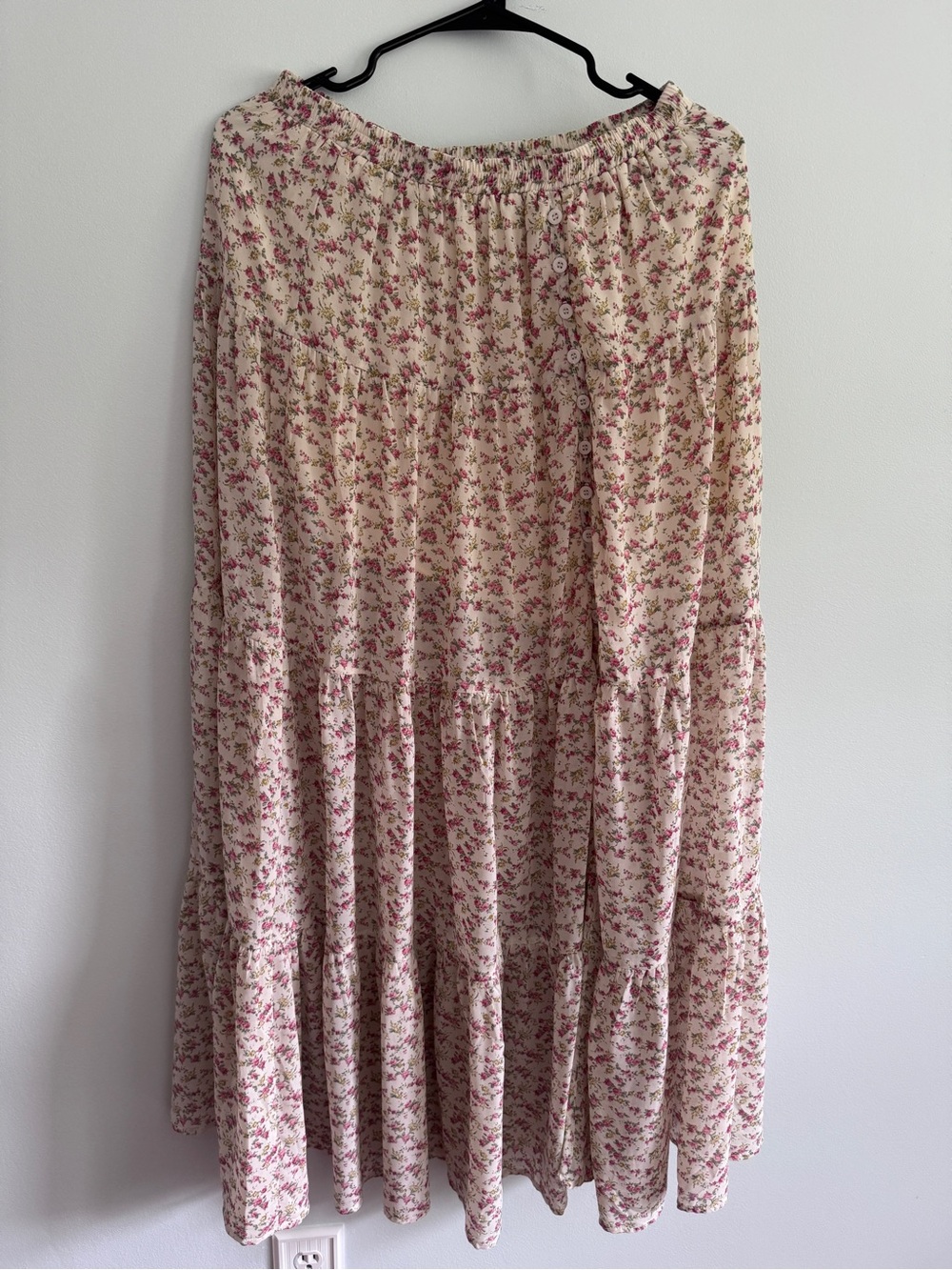 Lulus maxi skirt printed with slit